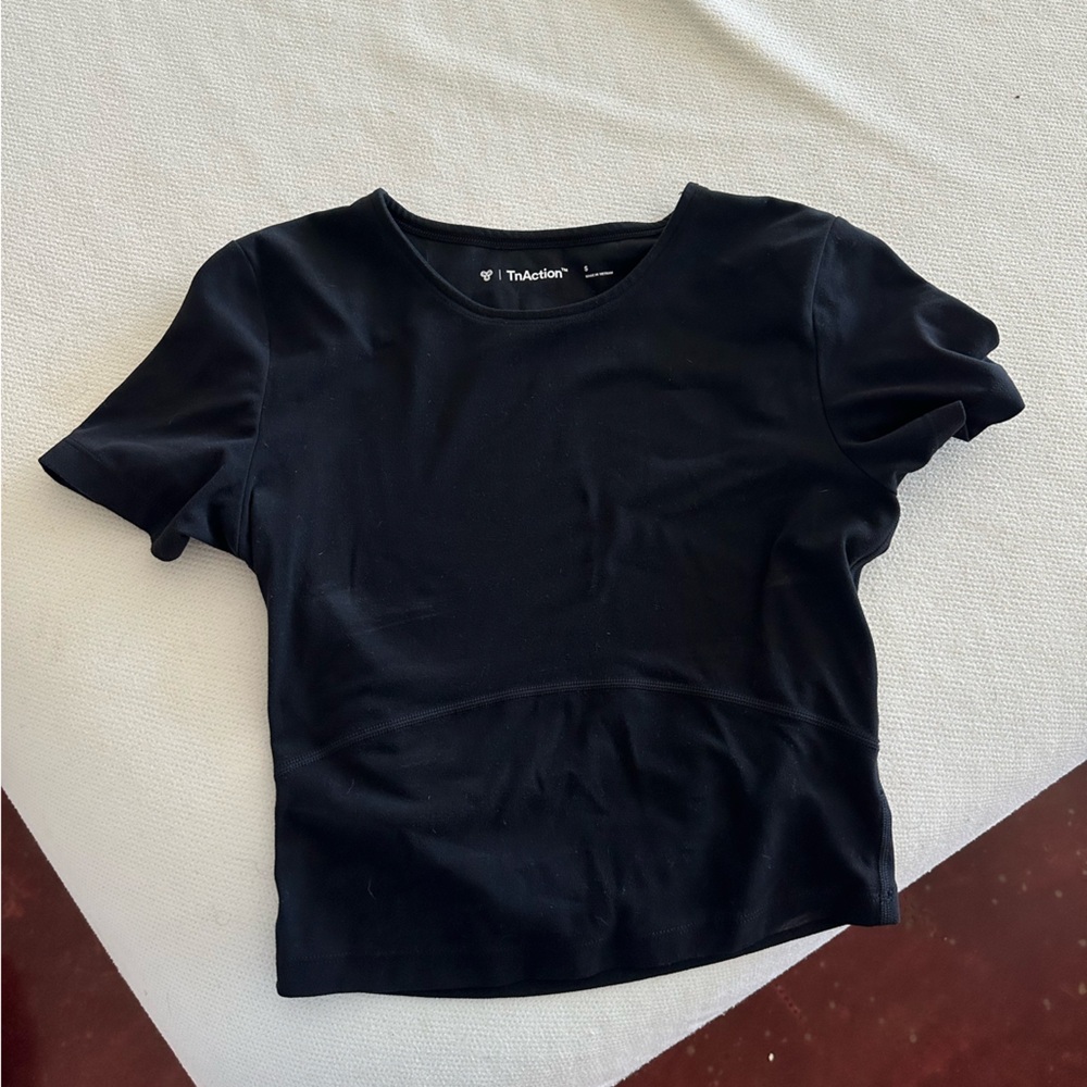 TNA action Butter bound T-shirt